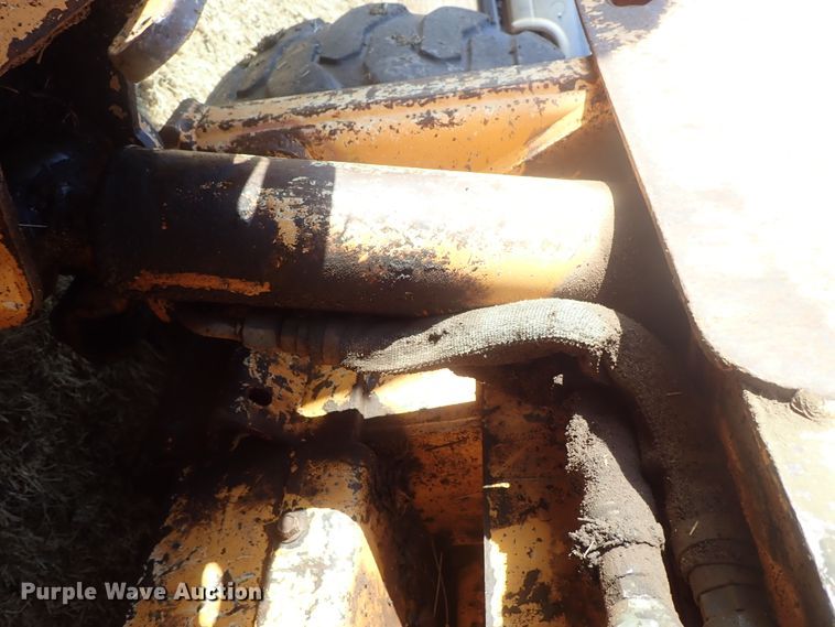 image for item DC3467 Mustang 2050 skid steer