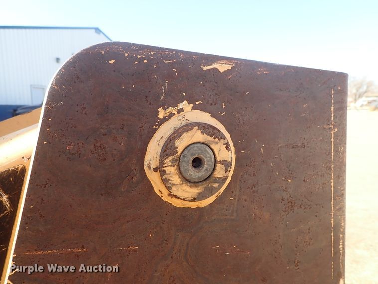 image for item DC3467 Mustang 2050 skid steer