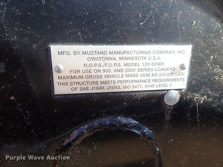 image for item DC3467 Mustang 2050 skid steer