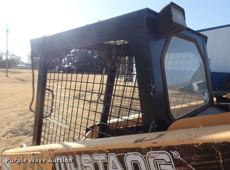 image for item DC3467 Mustang 2050 skid steer