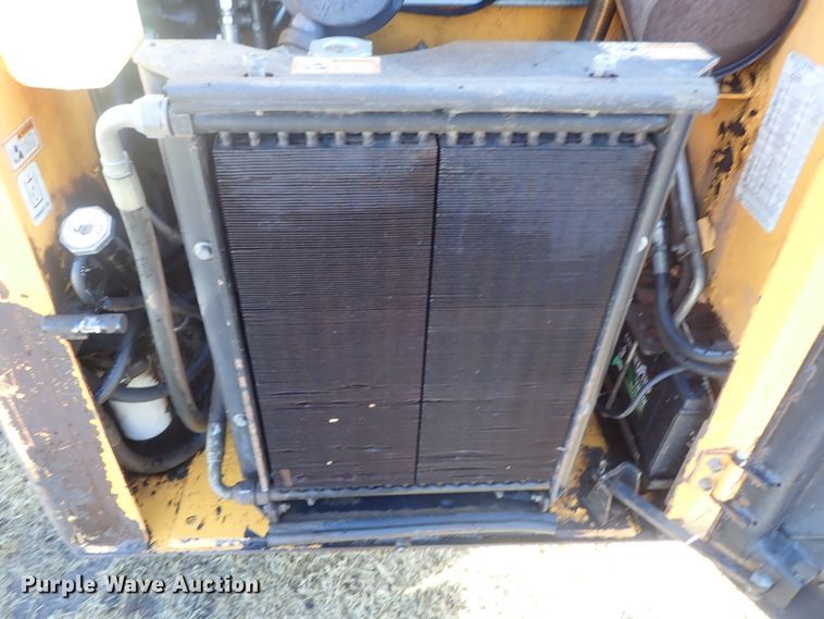 image for item DC3467 Mustang 2050 skid steer