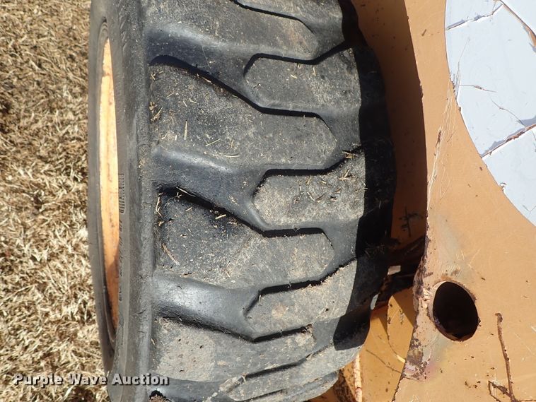 image for item DC3467 Mustang 2050 skid steer