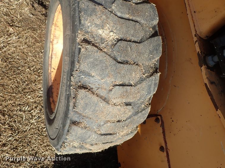 image for item DC3467 Mustang 2050 skid steer