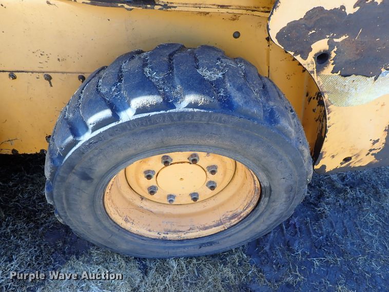 image for item DC3467 Mustang 2050 skid steer