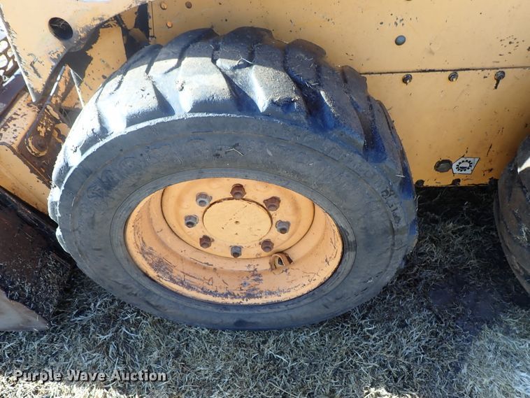 image for item DC3467 Mustang 2050 skid steer