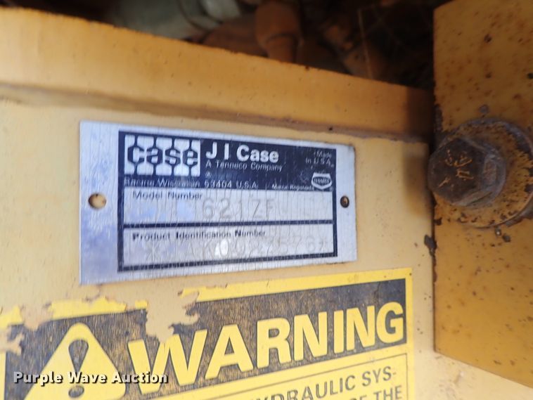 image for item DC3468 1992 Case 621 wheel loader