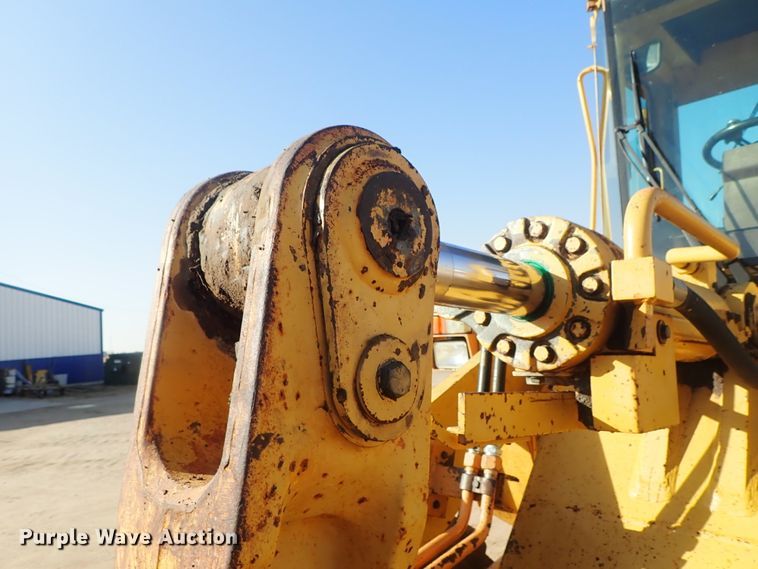 image for item DC3468 1992 Case 621 wheel loader