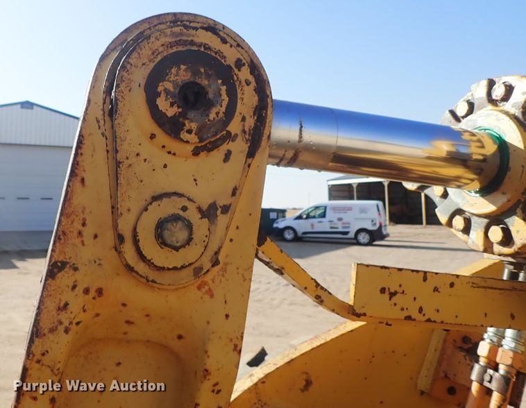 image for item DC3468 1992 Case 621 wheel loader