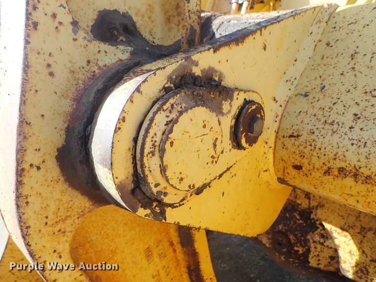 image for item DC3468 1992 Case 621 wheel loader