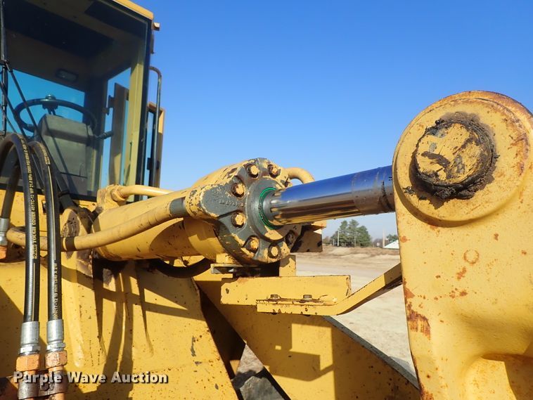 image for item DC3468 1992 Case 621 wheel loader