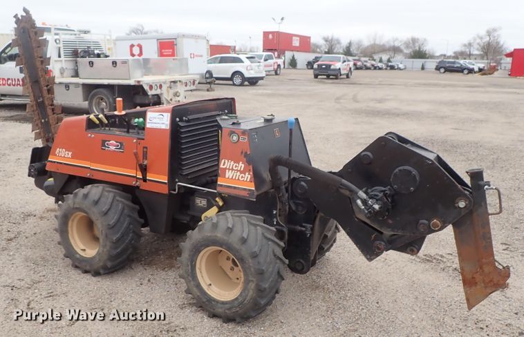 image for item DC3488 2004 Ditch Witch 410SX cable plow