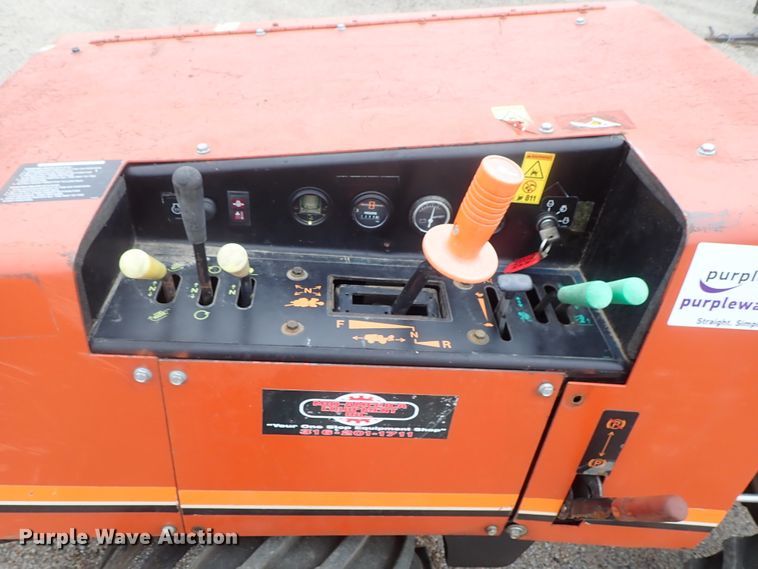 image for item DC3488 2004 Ditch Witch 410SX cable plow