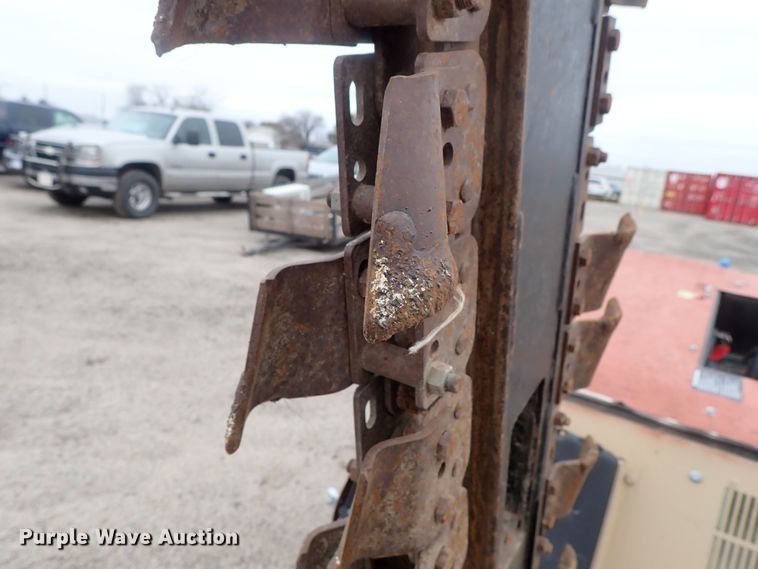 image for item DC3488 2004 Ditch Witch 410SX cable plow