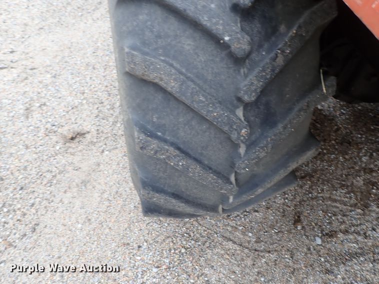 image for item DC3488 2004 Ditch Witch 410SX cable plow