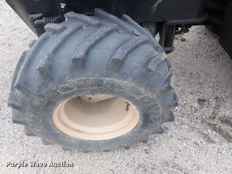 image for item DC3488 2004 Ditch Witch 410SX cable plow