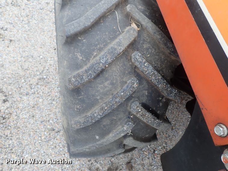 image for item DC3488 2004 Ditch Witch 410SX cable plow