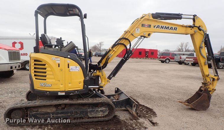 image for item DC3489 2013 Yanmar VIO35-6A mini excavator