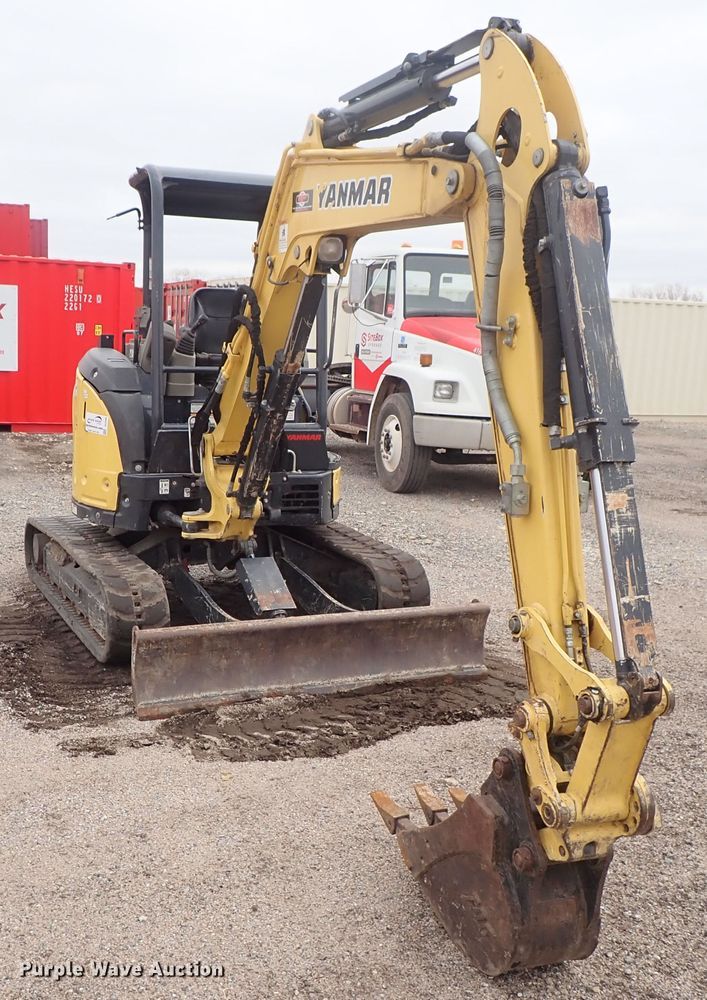 image for item DC3489 2013 Yanmar VIO35-6A mini excavator