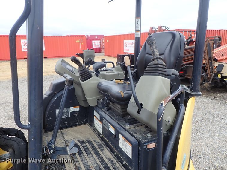 image for item DC3489 2013 Yanmar VIO35-6A mini excavator