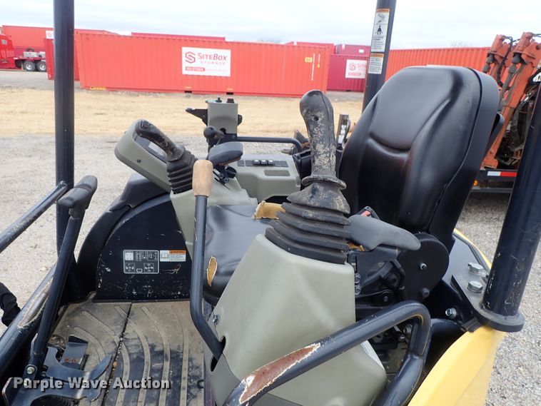 image for item DC3489 2013 Yanmar VIO35-6A mini excavator