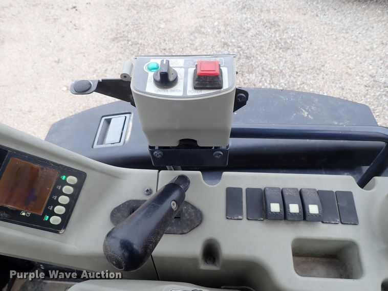 image for item DC3489 2013 Yanmar VIO35-6A mini excavator