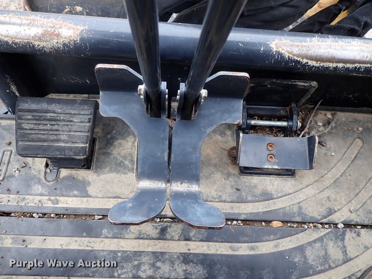 image for item DC3489 2013 Yanmar VIO35-6A mini excavator