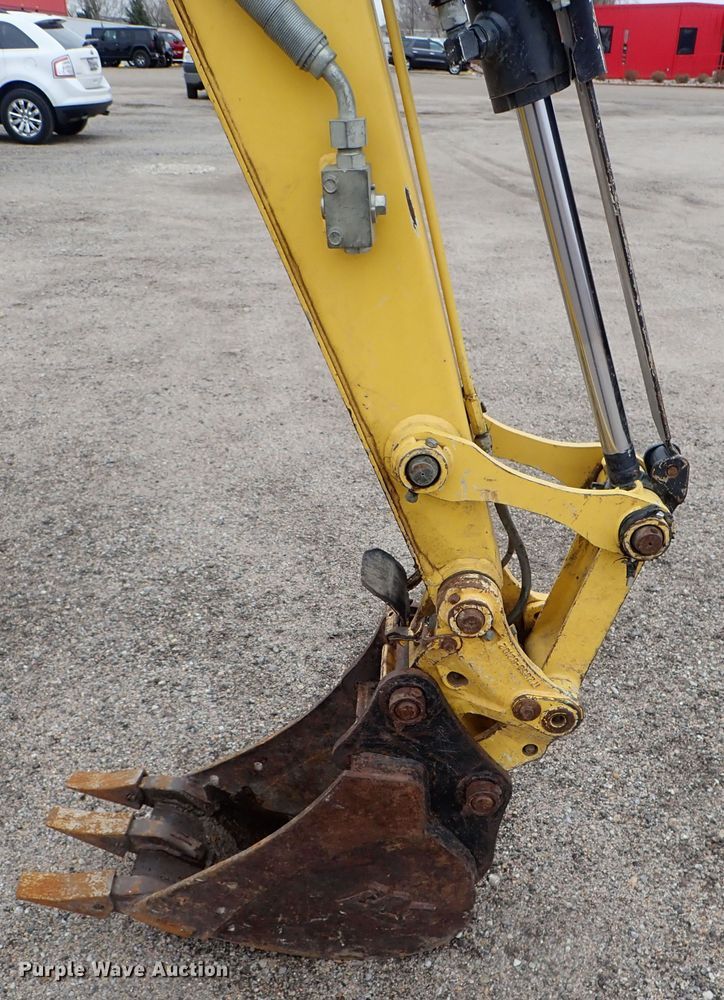 image for item DC3489 2013 Yanmar VIO35-6A mini excavator