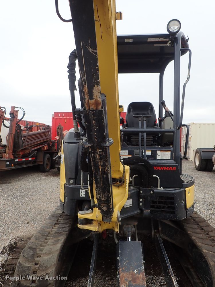 image for item DC3489 2013 Yanmar VIO35-6A mini excavator