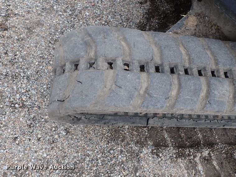 image for item DC3489 2013 Yanmar VIO35-6A mini excavator