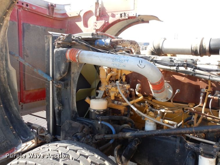 image for item DD3031 2004 Peterbilt 379 crane truck