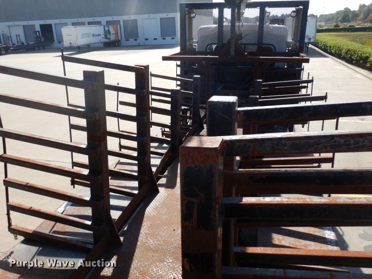 image for item DD3031 2004 Peterbilt 379 crane truck