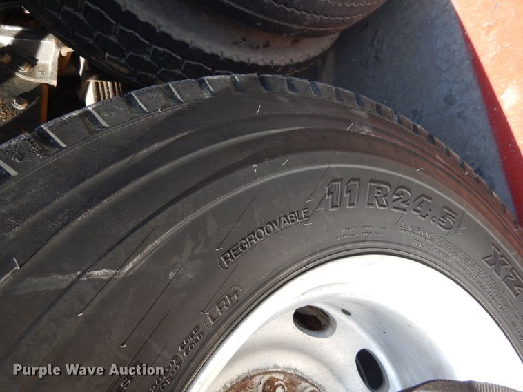 image for item DD3031 2004 Peterbilt 379 crane truck