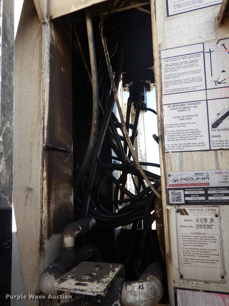 image for item DD3032 2003 Peterbilt 379 crane truck