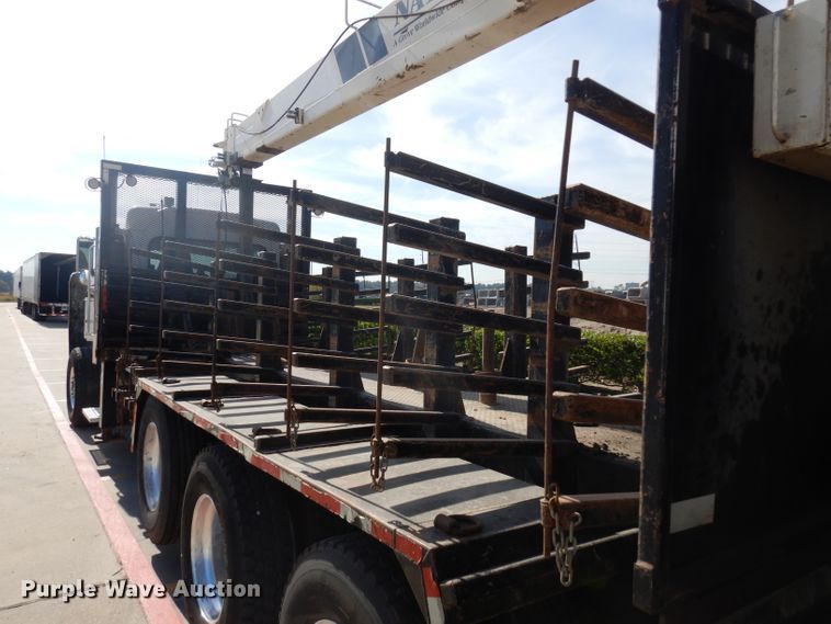 image for item DD3032 2003 Peterbilt 379 crane truck