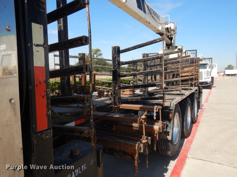 image for item DD3032 2003 Peterbilt 379 crane truck