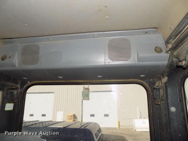 image for item DG2487 2004 Komatsu PC220LC-7 excavator