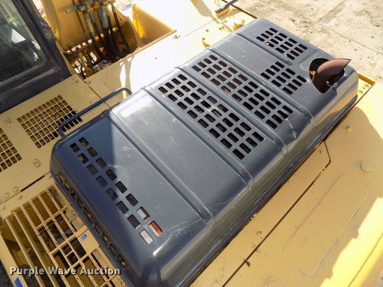 image for item DG2487 2004 Komatsu PC220LC-7 excavator