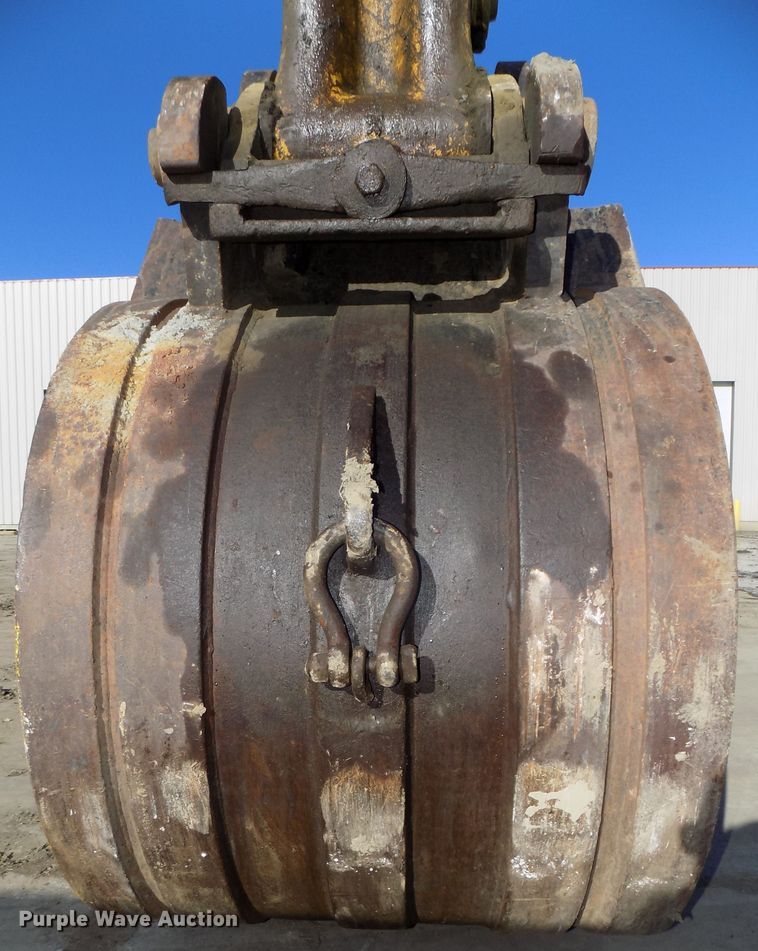 image for item DG2487 2004 Komatsu PC220LC-7 excavator