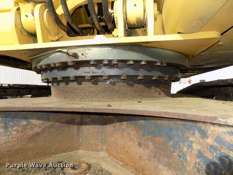 image for item DG2487 2004 Komatsu PC220LC-7 excavator