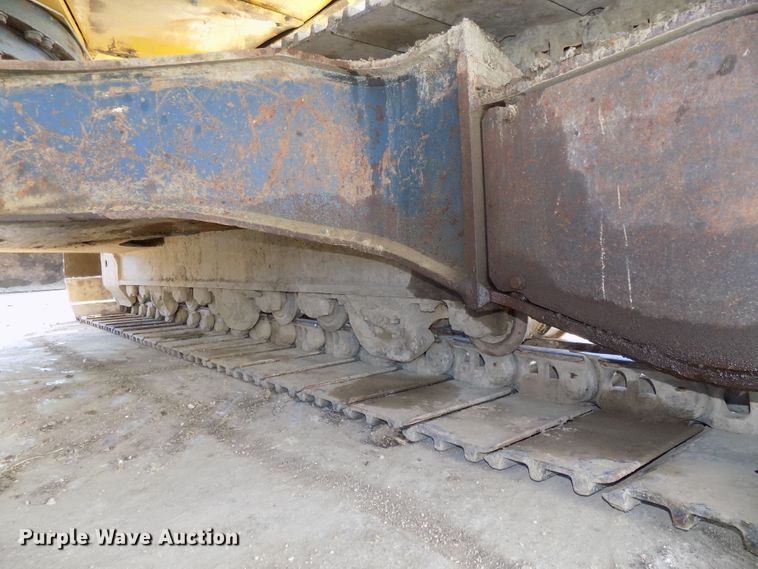 image for item DG2487 2004 Komatsu PC220LC-7 excavator