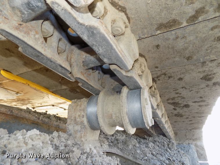 image for item DG2487 2004 Komatsu PC220LC-7 excavator