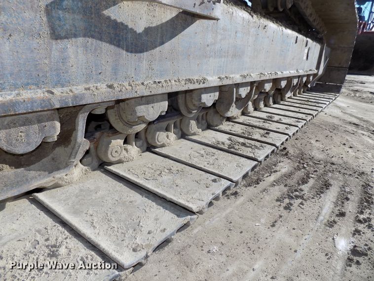 image for item DG2487 2004 Komatsu PC220LC-7 excavator