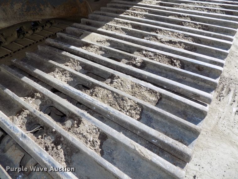 image for item DG2487 2004 Komatsu PC220LC-7 excavator