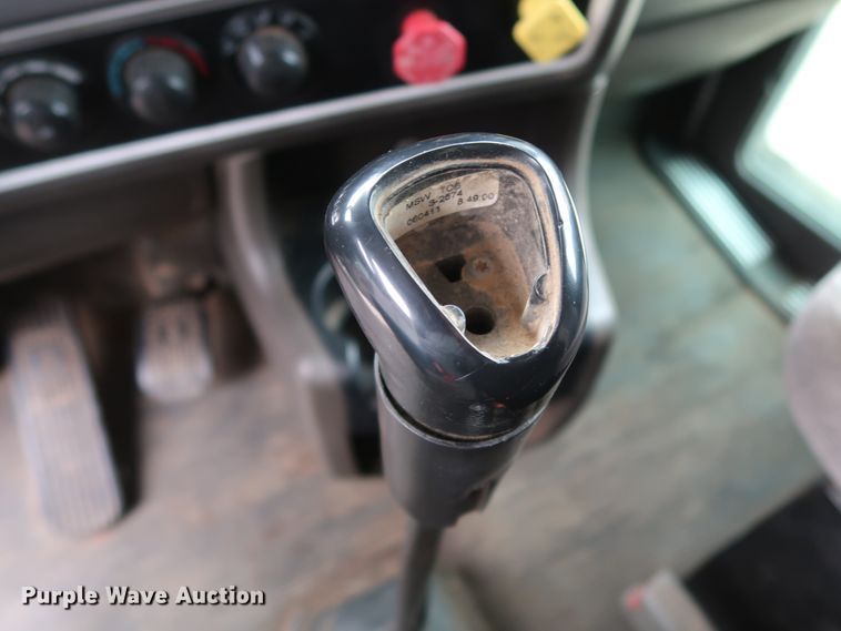 image for item DG4233 2007 Kenworth T800 dump truck