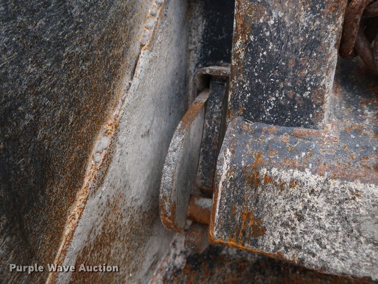 image for item DG4233 2007 Kenworth T800 dump truck