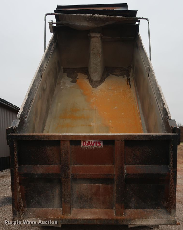 image for item DG4233 2007 Kenworth T800 dump truck