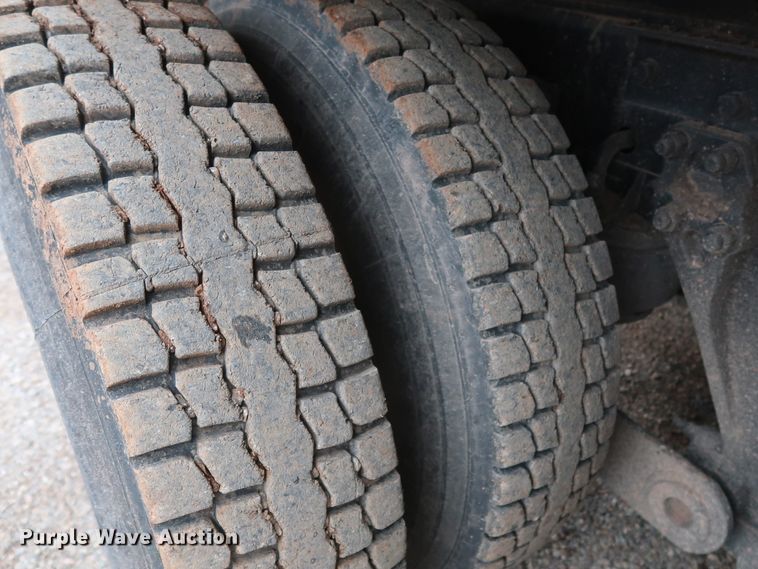 image for item DG4233 2007 Kenworth T800 dump truck