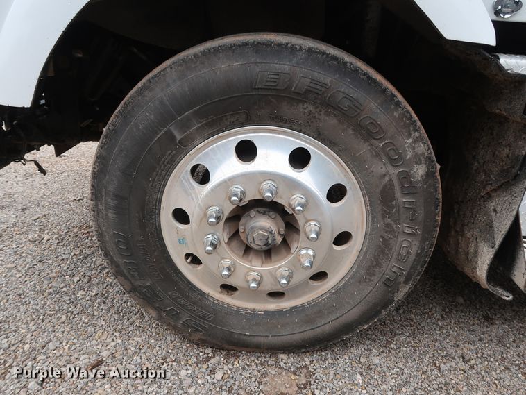 image for item DG4233 2007 Kenworth T800 dump truck