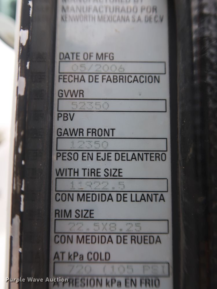 image for item DG4233 2007 Kenworth T800 dump truck