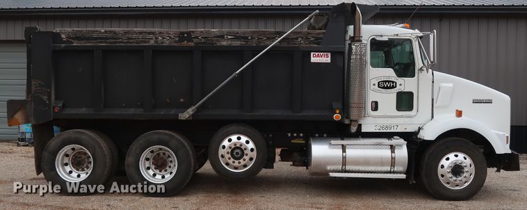 image for item DG4234 2007 Kenworth T800 dump truck